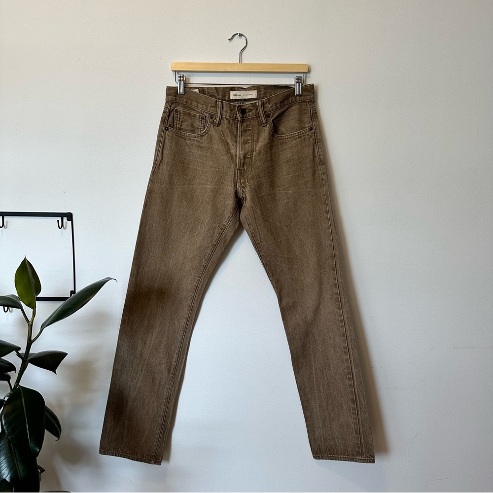 beige gap jeans 31 x 32